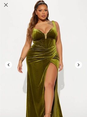 Fashion Nova Chartreuse Coraline Velvet Gown